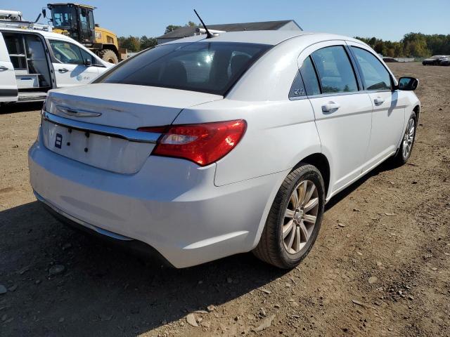 Photo 4 from auction – 2012 CHRYSLER 200 LX with VIN 1C3CCBAB0CN204471