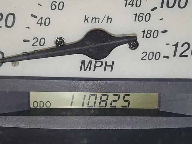 Photo 8 from auction – 2000 TOYOTA ECHO with VIN JTDAT123XY5016567