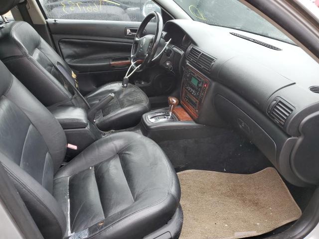 Photo 5 from auction – 2003 VOLKSWAGEN PASSAT GLX with VIN WVWTH63B83P257893