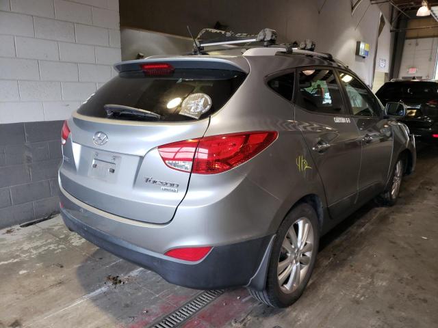 Photo 4 from auction – 2011 HYUNDAI TUCSON GLS with VIN KM8JU3AC5BU239652