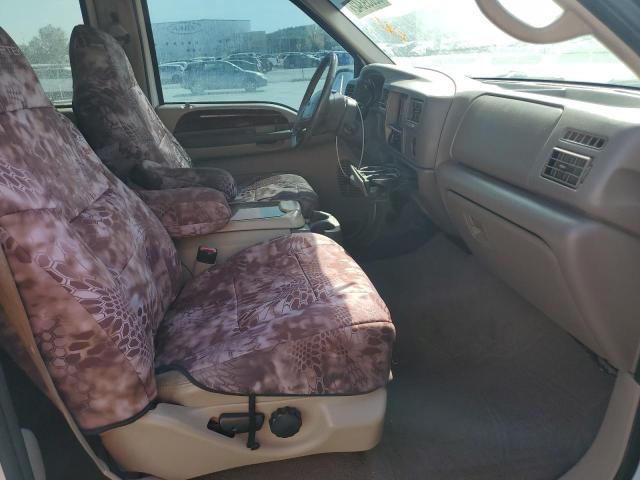 Photo 5 from auction – 2001 FORD EXCURSION with VIN 1FMNU42FX1EA11946