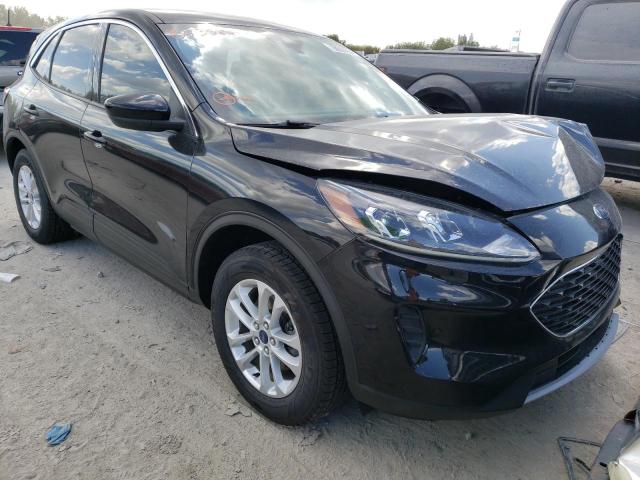 Photo 4 from auction – 2020 FORD ESCAPE SE with VIN 1FMCU9G64LUB43588