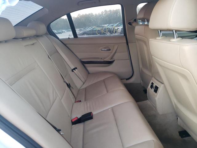 Photo 6 from auction – 2011 BMW 328 I SULE with VIN WBAPH5C50BA442797
