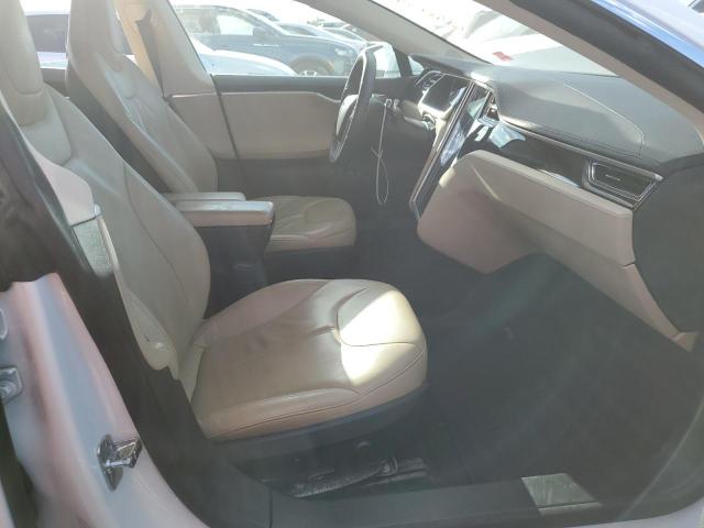Photo 5 from auction – 2013 TESLA MODEL S with VIN 5YJSA1CN5DFP05368