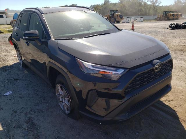 TOYOTA RAV4 XLE 2022 with VIN 2T3W1RFVXNW224247 - Photo from auction