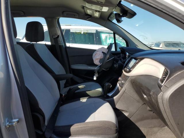 Photo 5 from auction – 2017 CHEVROLET TRAX LS with VIN 3GNCJNSB6HL198403