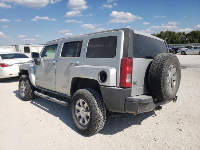 Photo 3 from auction – 2010 HUMMER H3 LUXURY with VIN 5GTMNJEE3A8140620