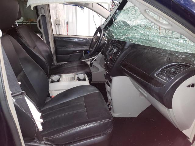 Photo 5 from auction – 2015 CHRYSLER TOWN & COU with VIN 2C4RC1BG4FR707244