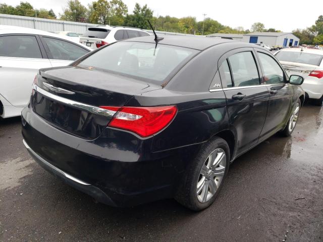 Photo 4 from auction – 2013 CHRYSLER 200 LX with VIN 1C3CCBAB2DN761142