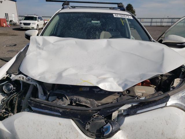 Photo 7 from auction – 2017 TOYOTA RAV4 HV with VIN JTMRJREV0HD147761
