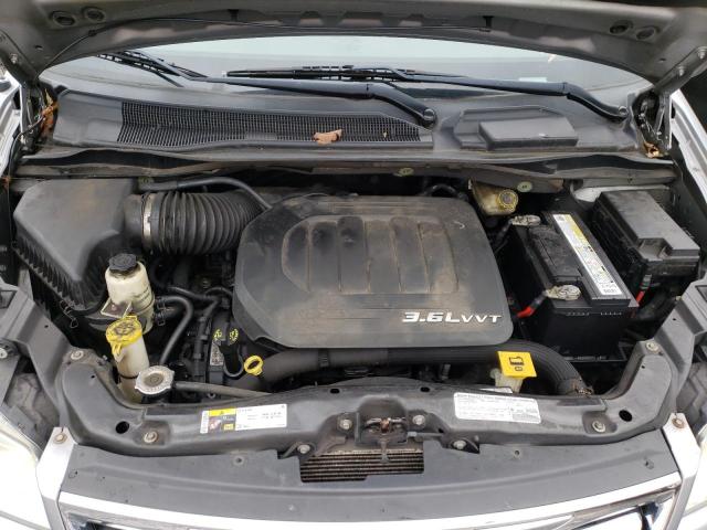 Photo 7 from auction – 2013 CHRYSLER TOWN & COU with VIN 2C4RC1BG4DR657457