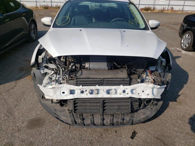 Photo 9 from auction – 2015 FORD FOCUS SE with VIN 1FADP3F23FL241927