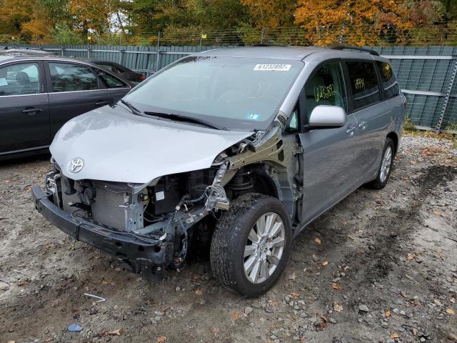 Photo 2 from auction – 2017 TOYOTA SIENNA LE with VIN 5TDJZ3DC6HS159811