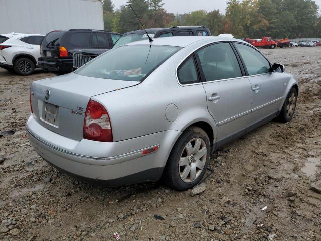 Photo 4 from auction – 2003 VOLKSWAGEN PASSAT GLX with VIN WVWTH63B83P257893