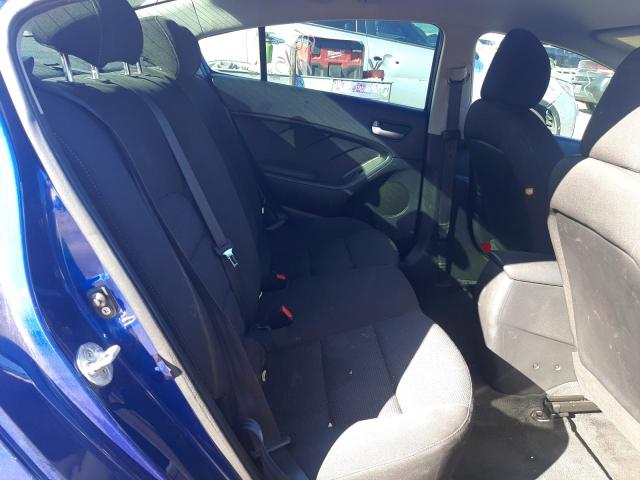 Photo 6 from auction – 2017 KIA FORTE LX with VIN 3KPFK4A73HE090545