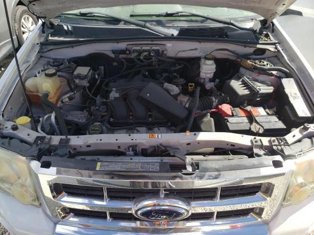 Photo 7 from auction – 2008 FORD ESCAPE LIM with VIN 1FMCU941X8KC67134