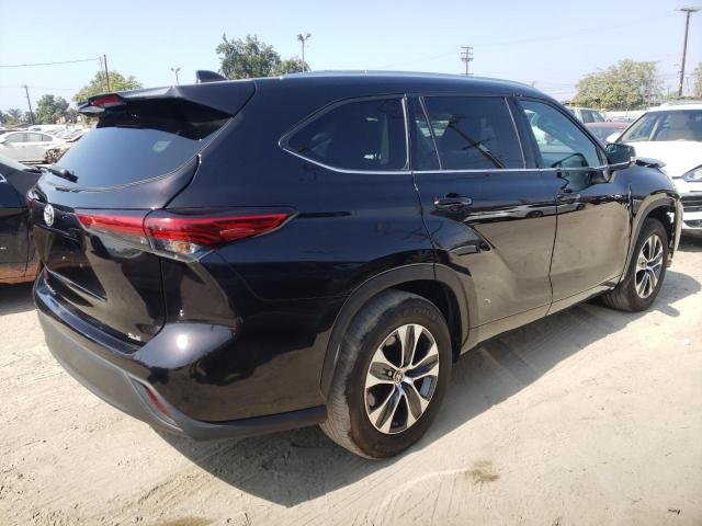 Photo 4 from auction – 2021 TOYOTA HIGHLANDER with VIN 5TDHZRAH0MS040020