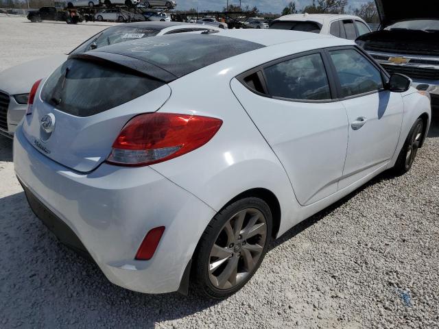 Photo 4 from auction – 2017 HYUNDAI VELOSTER with VIN KMHTC6ADXHU315218