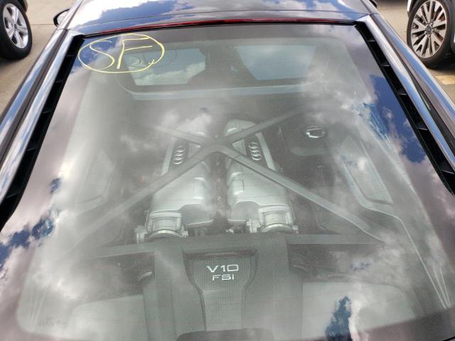 Photo 7 from auction – 2020 AUDI R8 with VIN WUAKBAFX0L7900375