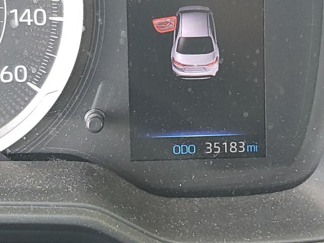 Photo 8 from auction – 2021 TOYOTA COROLLA LE with VIN 5YFEPMAE4MP172613