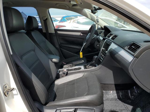 Photo 5 from auction – 2013 VOLKSWAGEN PASSAT SE with VIN 1VWBH7A34DC084635