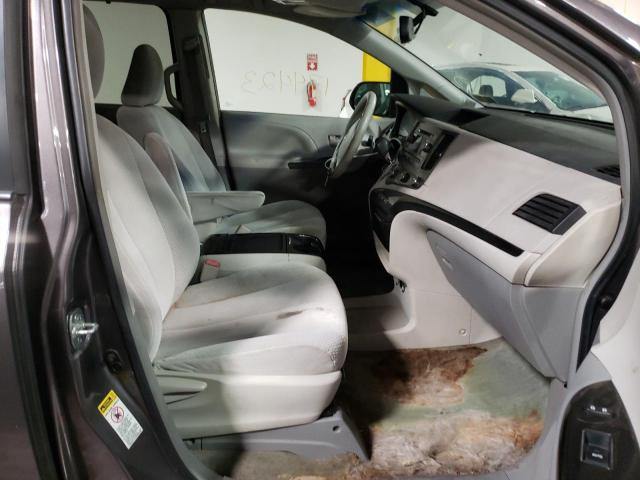 Photo 5 from auction – 2011 TOYOTA SIENNA LE with VIN 5TDKK3DC1BS164317