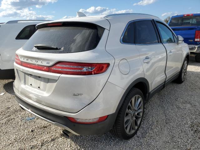 Photo 4 from auction – 2017 LINCOLN MKC RESERV with VIN 5LMCJ3C93HUL71625