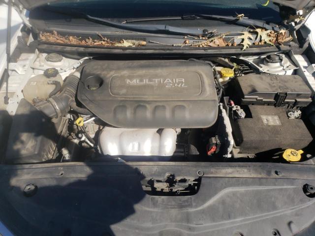Photo 7 from auction – 2015 CHRYSLER 200 LIMITE with VIN 1C3CCCAB6FN604187