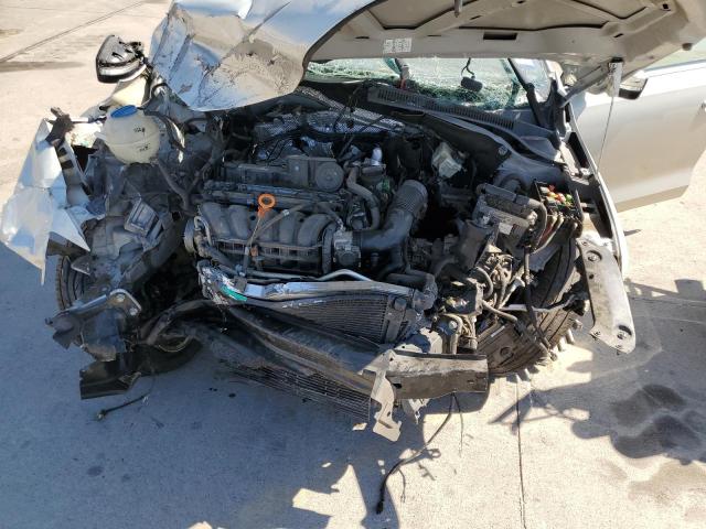 Photo 7 from auction – 2011 VOLKSWAGEN JETTA SEL with VIN 3VWLZ7AJ5BM019594