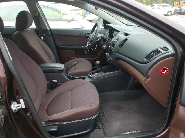 Photo 5 from auction – 2010 KIA FORTE EX with VIN KNAFU4A24A5284742