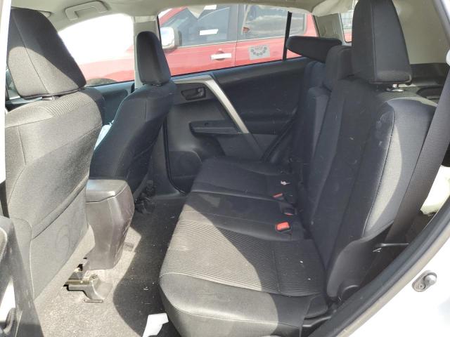 Photo 6 from auction – 2015 TOYOTA RAV4 LE with VIN 2T3BFREV8FW336290