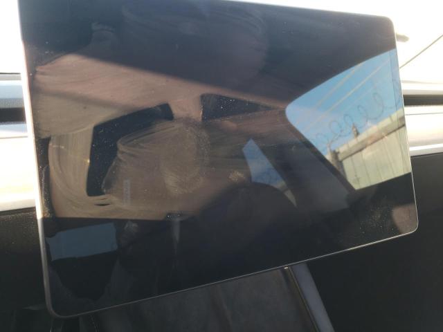 Photo 8 from auction – 2022 TESLA MODEL Y with VIN 7SAYGDEE1NF394310