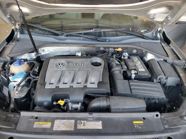 Photo 7 from auction – 2014 VOLKSWAGEN PASSAT SE with VIN 1VWBN7A39EC102878