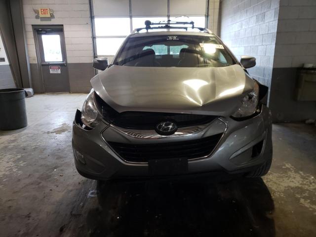 Photo 9 from auction – 2011 HYUNDAI TUCSON GLS with VIN KM8JU3AC5BU239652