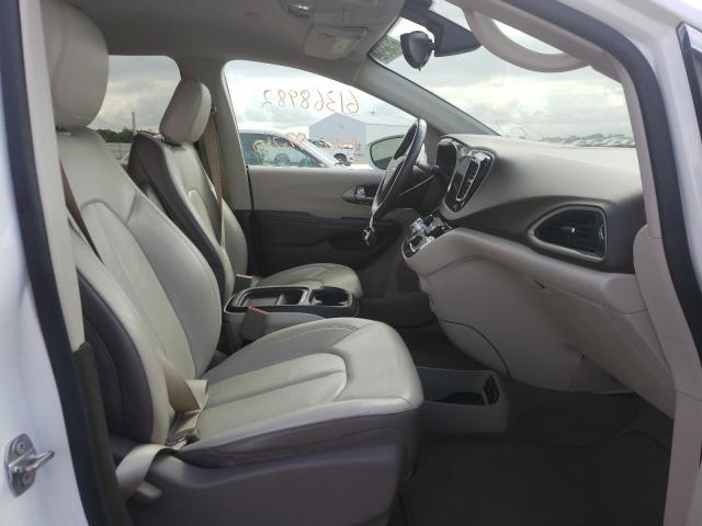 Photo 5 from auction – 2017 CHRYSLER PACIFICA T with VIN 2C4RC1BGXHR508511