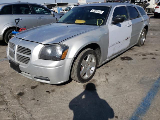 Photo 2 from auction – 2005 DODGE MAGNUM SXT with VIN 2D4FV48V25H593241