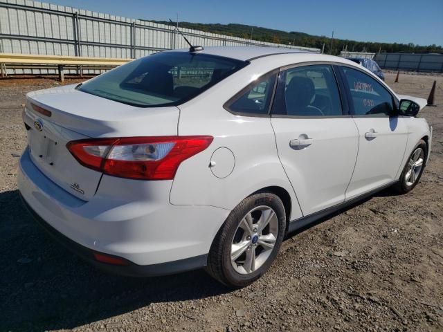 Photo 4 from auction – 2014 FORD FOCUS SE with VIN 1FADP3F24EL115736