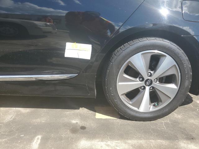 Photo 9 from auction – 2011 HYUNDAI SONATA HYB with VIN KMHEC4A4XBA010694