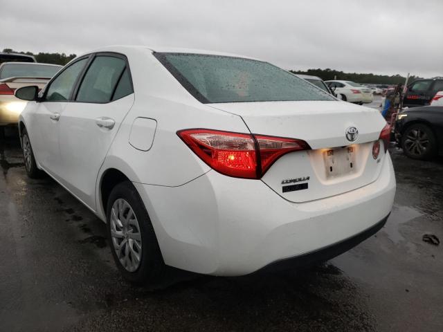 Photo 3 from auction – 2017 TOYOTA COROLLA S with VIN 5YFBURHE2HP584114