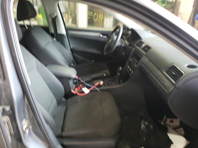 Photo 5 from auction – 2012 VOLKSWAGEN PASSAT S with VIN 1VWAP7A35CC047414