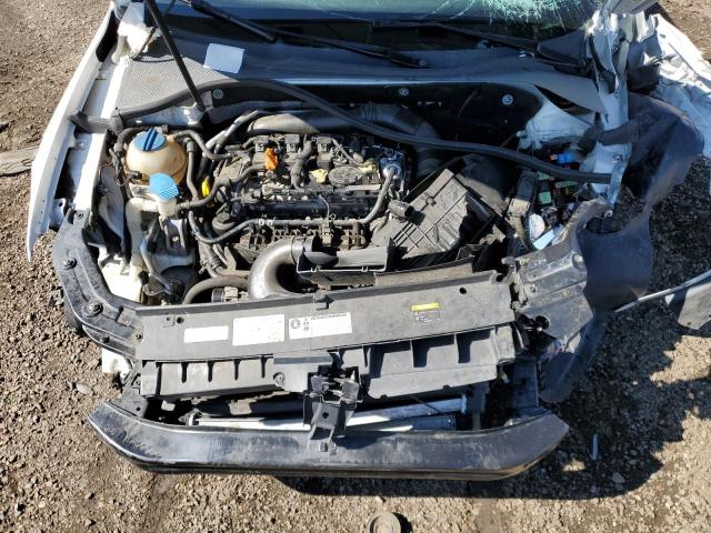 Photo 7 from auction – 2014 VOLKSWAGEN PASSAT S with VIN 1VWAT7A32EC116770