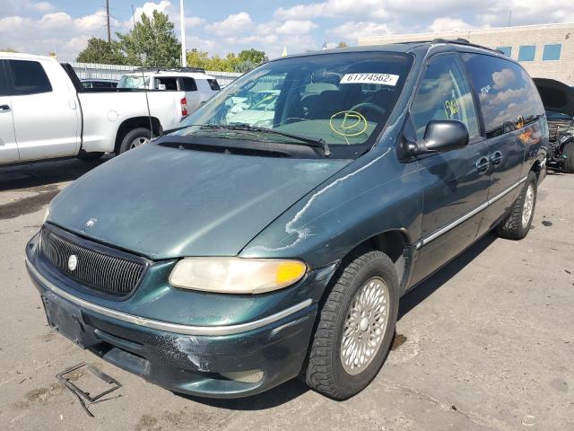 Photo 2 from auction – 1996 CHRYSLER TOWN & COU with VIN 1C4GP54LXTB111417