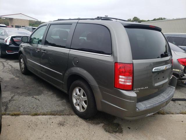 Photo 3 from auction – 2010 CHRYSLER TOWN & COU with VIN 2A4RR5DX5AR405919