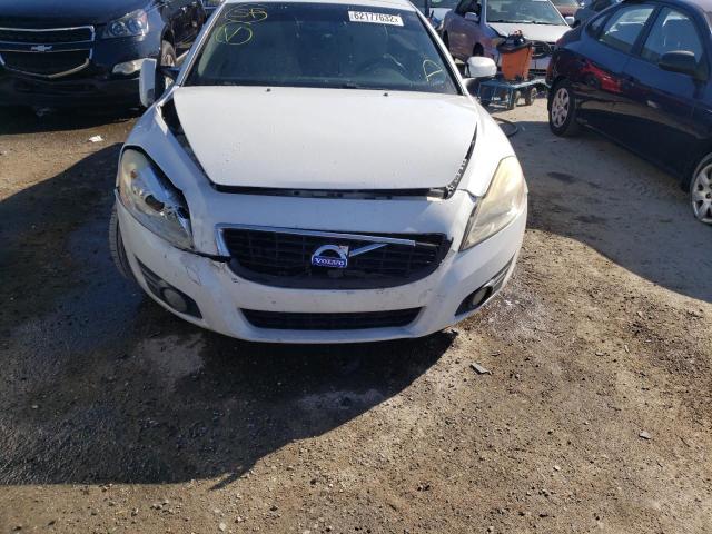 Photo 9 from auction – 2011 VOLVO C70 T5 with VIN YV1672MC8BJ107312
