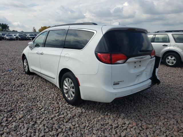 Photo 3 from auction – 2017 CHRYSLER PACIFICA T with VIN 2C4RC1BGXHR508511