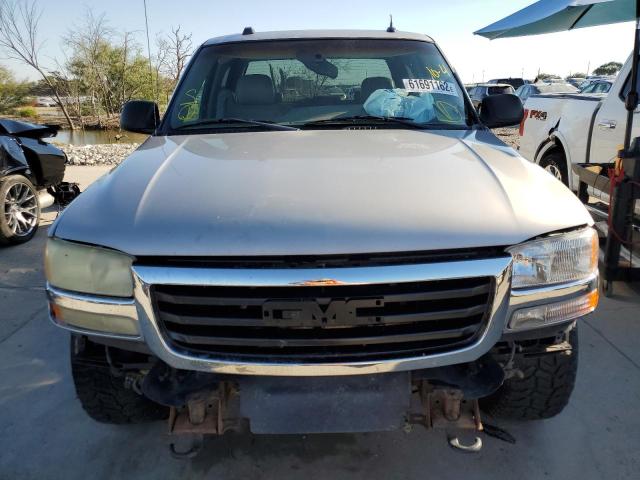 Photo 9 from auction – 2004 GMC NEW SIERRA with VIN 2GTEK13T141320112