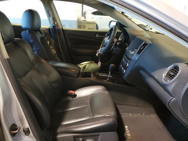 Photo 5 from auction – 2009 NISSAN MAXIMA S with VIN 1N4AA51E49C843130