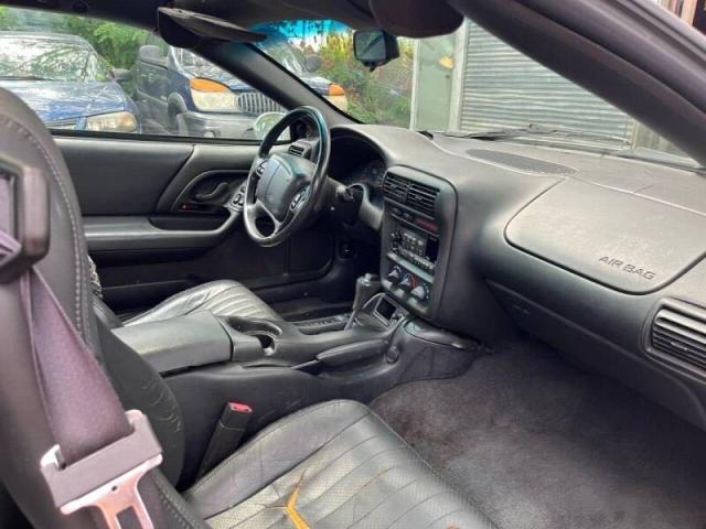Photo 5 from auction – 2000 CHEVROLET CAMARO with VIN 2G1FP22K3Y2173188