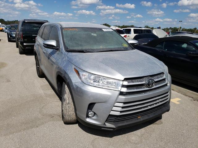 TOYOTA HIGHLANDER 2019 with VIN 5TDZZRFH9KS369468 - Photo from auction