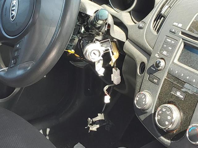 Photo 9 from auction – 2012 KIA FORTE EX with VIN KNAFU4A25C5499257